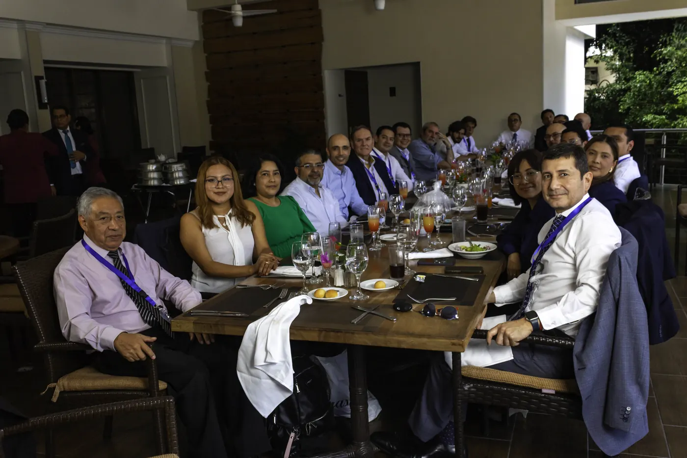 Almuerzo de trabajo con las delegaciones.
